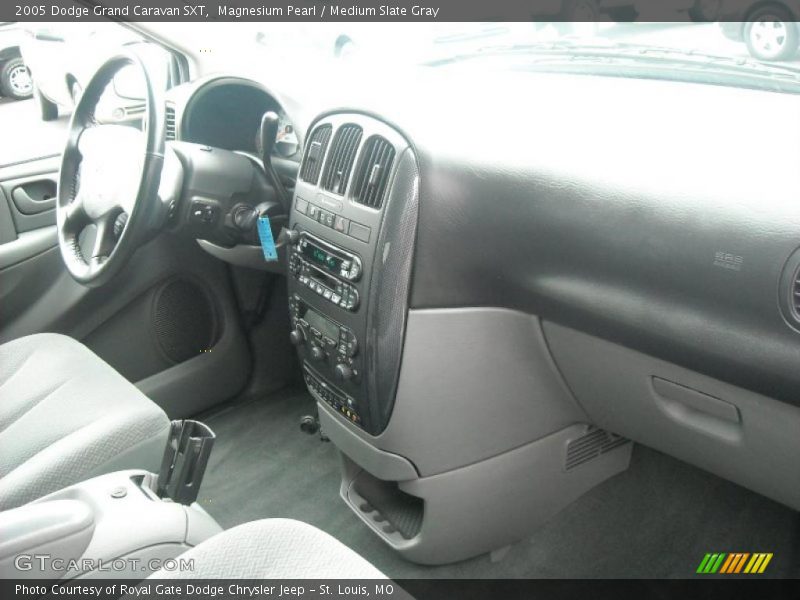 Magnesium Pearl / Medium Slate Gray 2005 Dodge Grand Caravan SXT