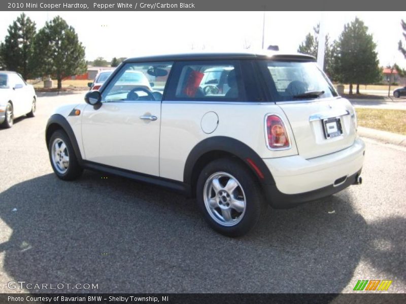 Pepper White / Grey/Carbon Black 2010 Mini Cooper Hardtop