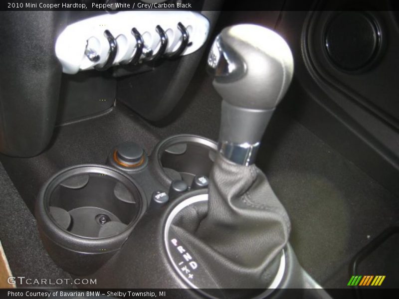 Pepper White / Grey/Carbon Black 2010 Mini Cooper Hardtop