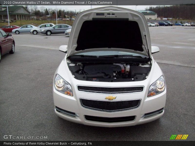White Diamond Tricoat / Cocoa/Cashmere 2010 Chevrolet Malibu LT Sedan
