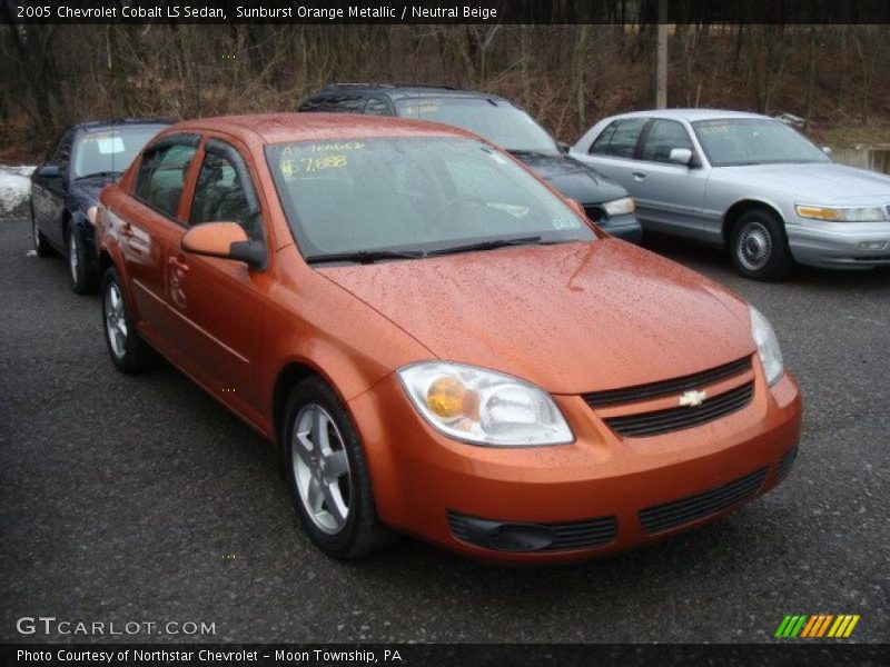Sunburst Orange Metallic / Neutral Beige 2005 Chevrolet Cobalt LS Sedan