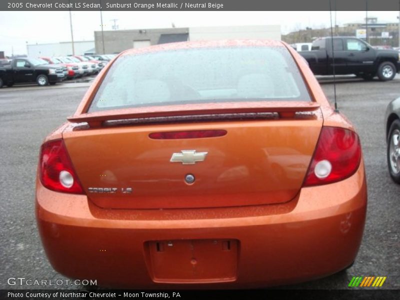 Sunburst Orange Metallic / Neutral Beige 2005 Chevrolet Cobalt LS Sedan