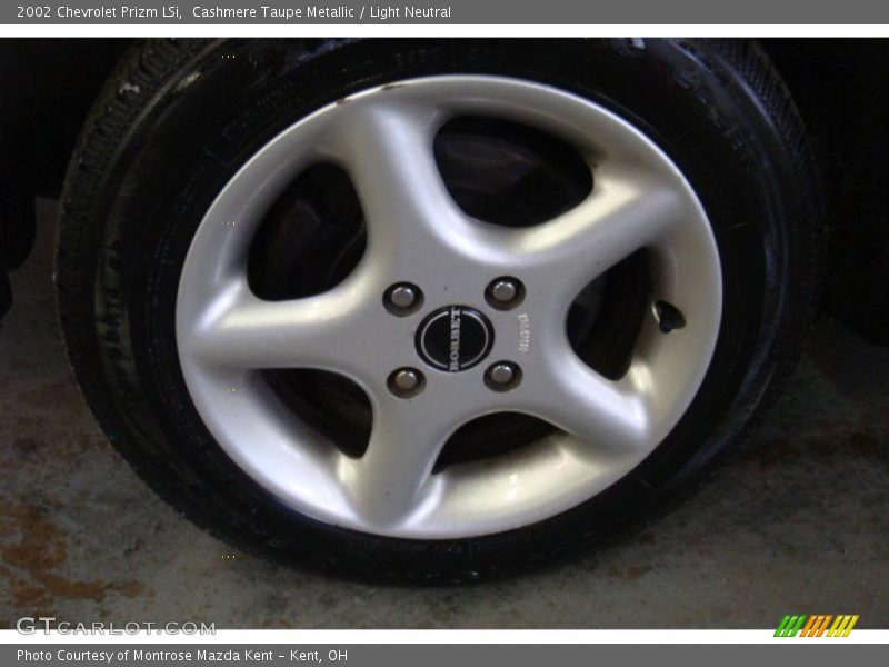 Cashmere Taupe Metallic / Light Neutral 2002 Chevrolet Prizm LSi