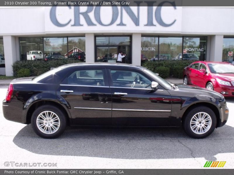 Brilliant Black Crystal Pearl / Dark Slate Gray 2010 Chrysler 300 Touring