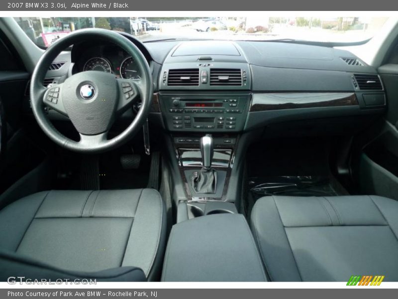 Alpine White / Black 2007 BMW X3 3.0si