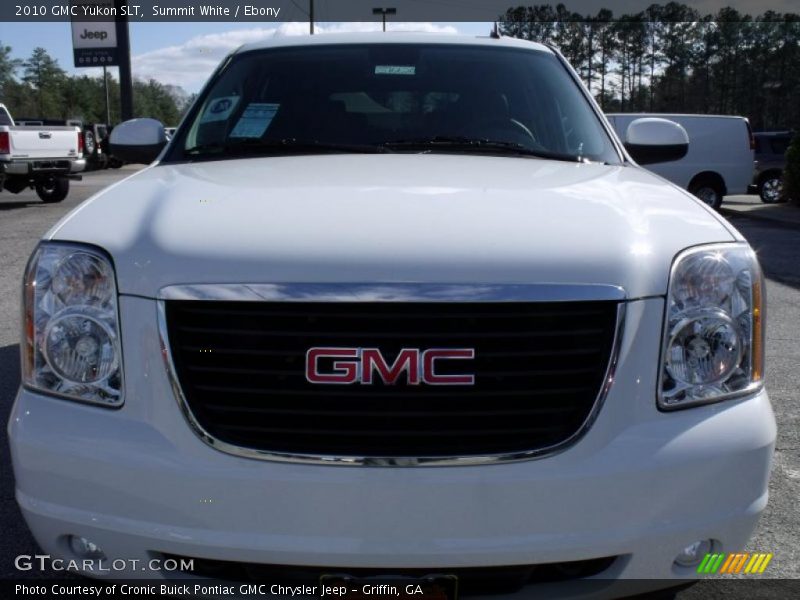 Summit White / Ebony 2010 GMC Yukon SLT