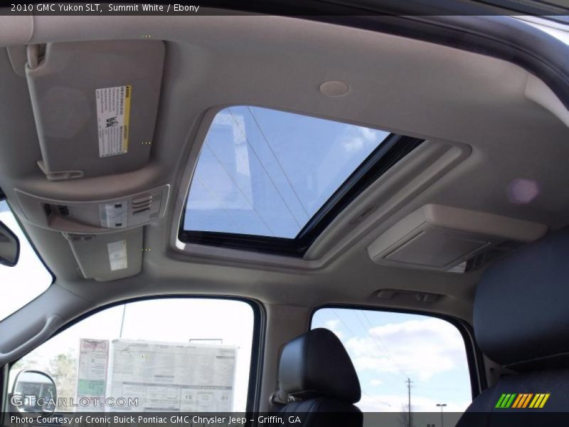 Summit White / Ebony 2010 GMC Yukon SLT