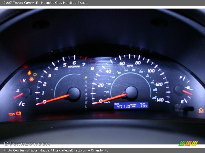 Magnetic Gray Metallic / Bisque 2007 Toyota Camry LE