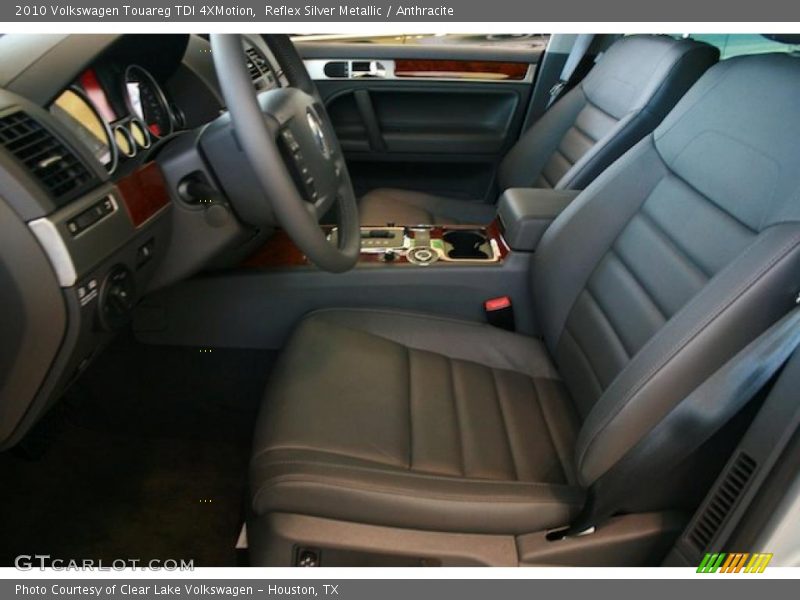 Reflex Silver Metallic / Anthracite 2010 Volkswagen Touareg TDI 4XMotion