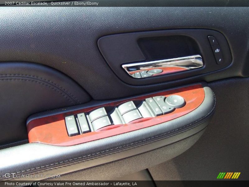 Quicksilver / Ebony/Ebony 2007 Cadillac Escalade