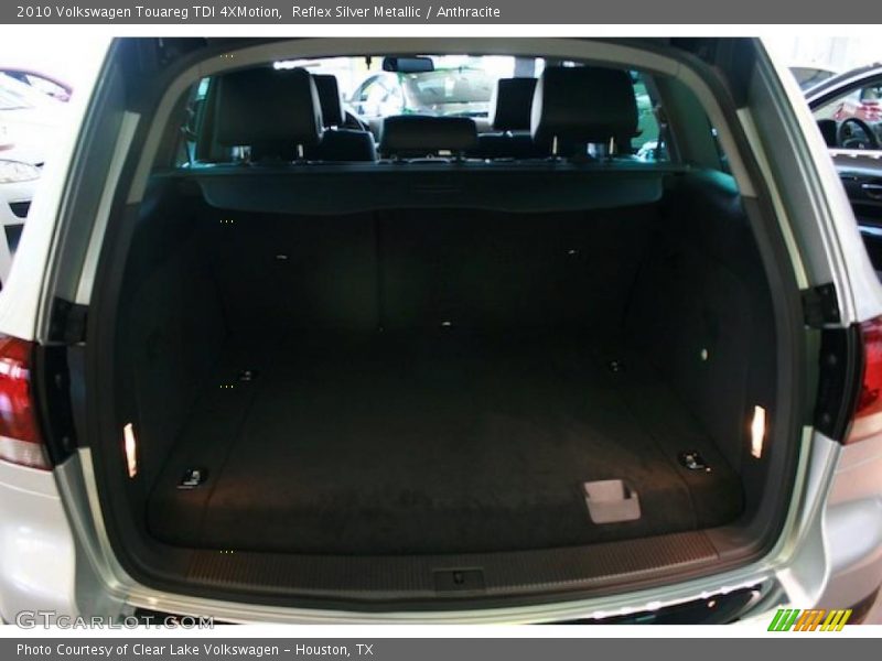 Reflex Silver Metallic / Anthracite 2010 Volkswagen Touareg TDI 4XMotion