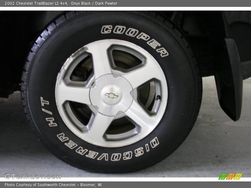Onyx Black / Dark Pewter 2002 Chevrolet TrailBlazer LS 4x4