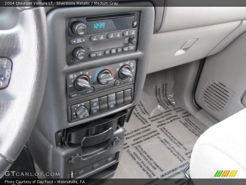 Silverstone Metallic / Medium Gray 2004 Chevrolet Venture LT