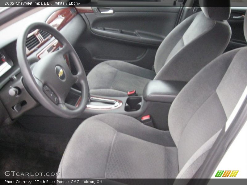 White / Ebony 2009 Chevrolet Impala LT