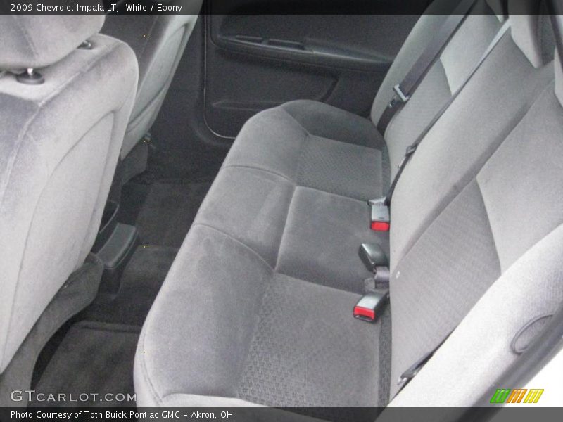 White / Ebony 2009 Chevrolet Impala LT