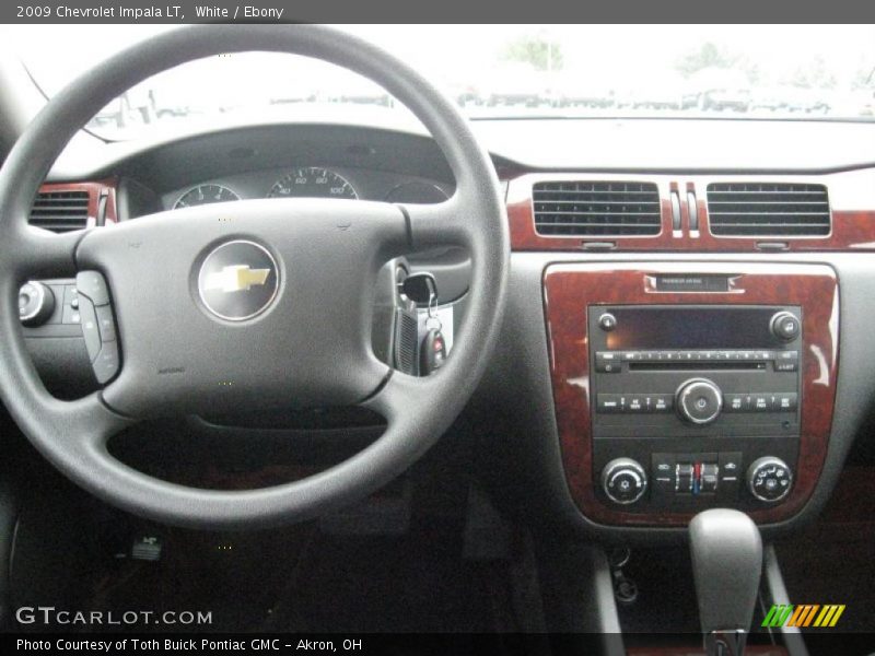 White / Ebony 2009 Chevrolet Impala LT