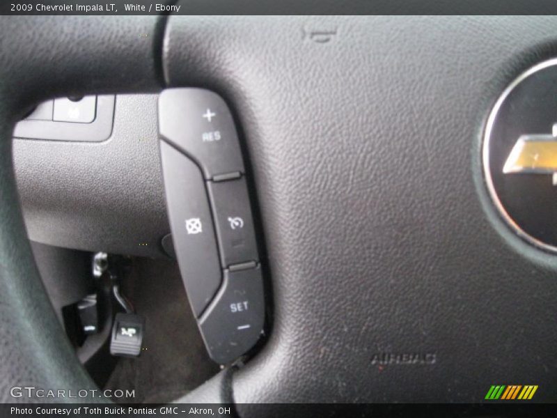 White / Ebony 2009 Chevrolet Impala LT
