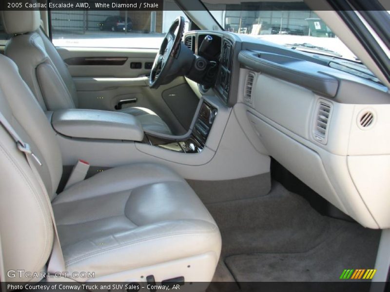White Diamond / Shale 2005 Cadillac Escalade AWD