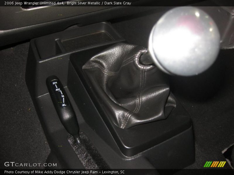 Bright Silver Metallic / Dark Slate Gray 2006 Jeep Wrangler Unlimited 4x4