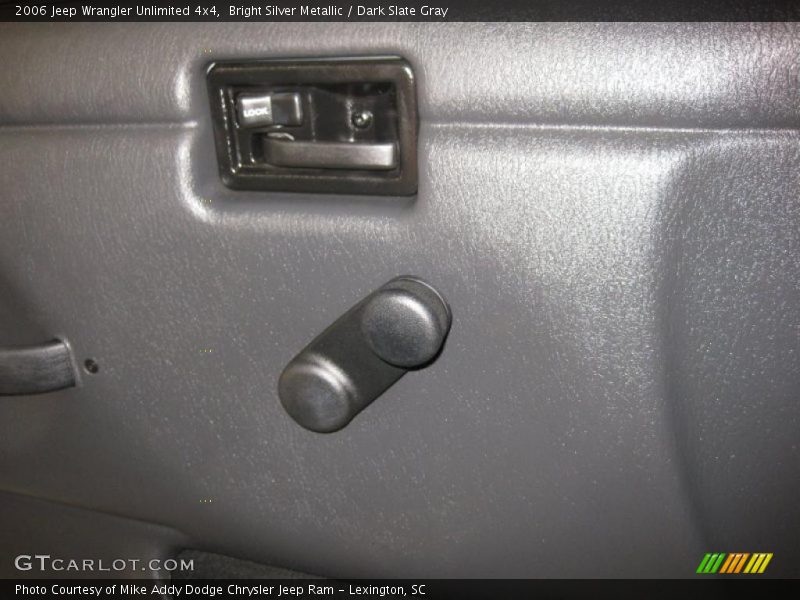 Bright Silver Metallic / Dark Slate Gray 2006 Jeep Wrangler Unlimited 4x4