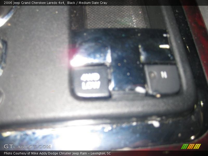 Black / Medium Slate Gray 2006 Jeep Grand Cherokee Laredo 4x4