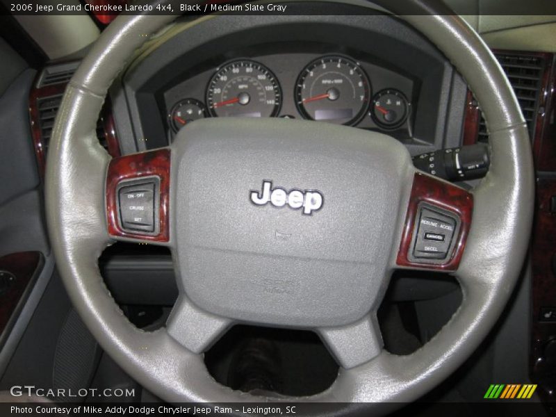 Black / Medium Slate Gray 2006 Jeep Grand Cherokee Laredo 4x4