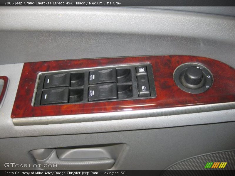 Black / Medium Slate Gray 2006 Jeep Grand Cherokee Laredo 4x4