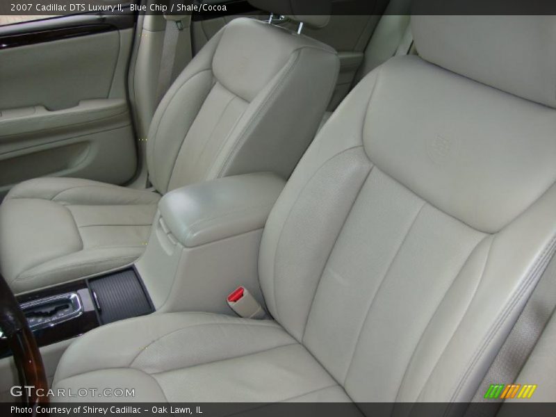 Blue Chip / Shale/Cocoa 2007 Cadillac DTS Luxury II