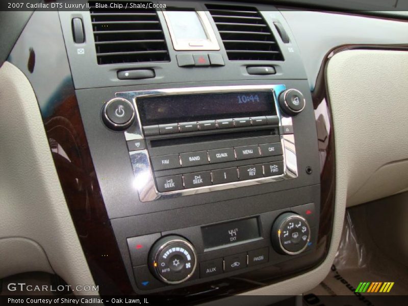 Blue Chip / Shale/Cocoa 2007 Cadillac DTS Luxury II