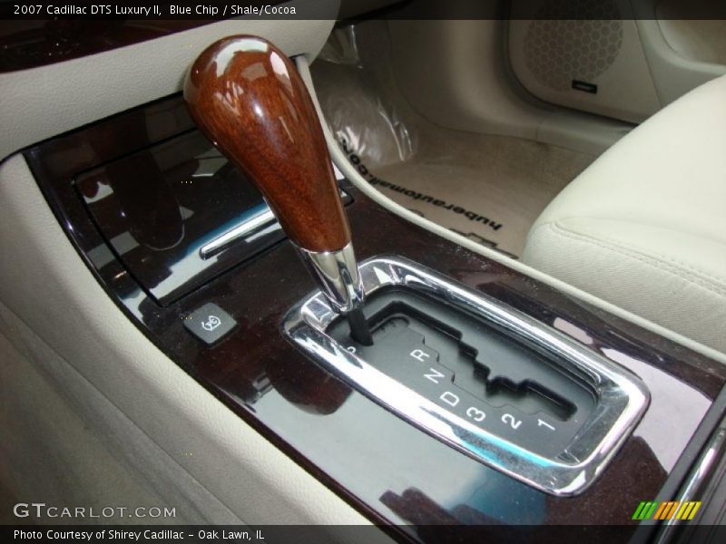 Blue Chip / Shale/Cocoa 2007 Cadillac DTS Luxury II