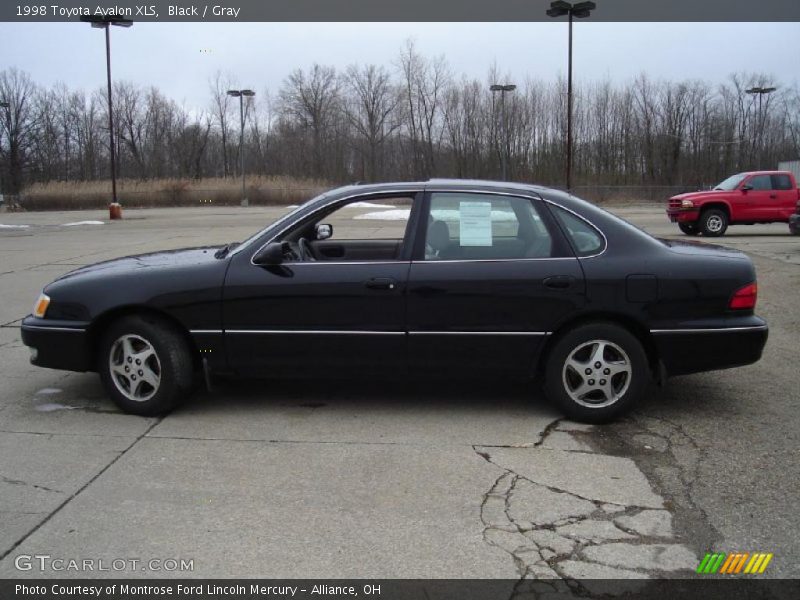 Black / Gray 1998 Toyota Avalon XLS