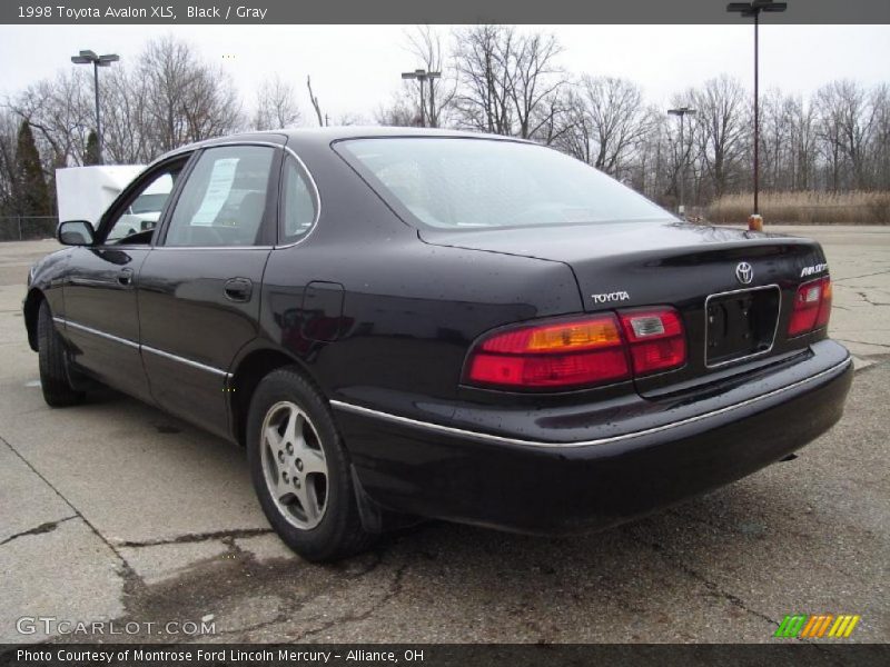 Black / Gray 1998 Toyota Avalon XLS