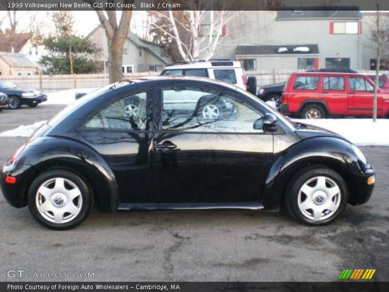 Black / Cream 1999 Volkswagen New Beetle GLS TDI Coupe
