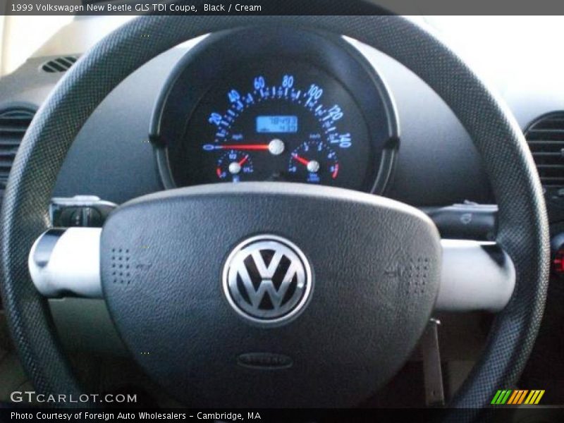 Black / Cream 1999 Volkswagen New Beetle GLS TDI Coupe