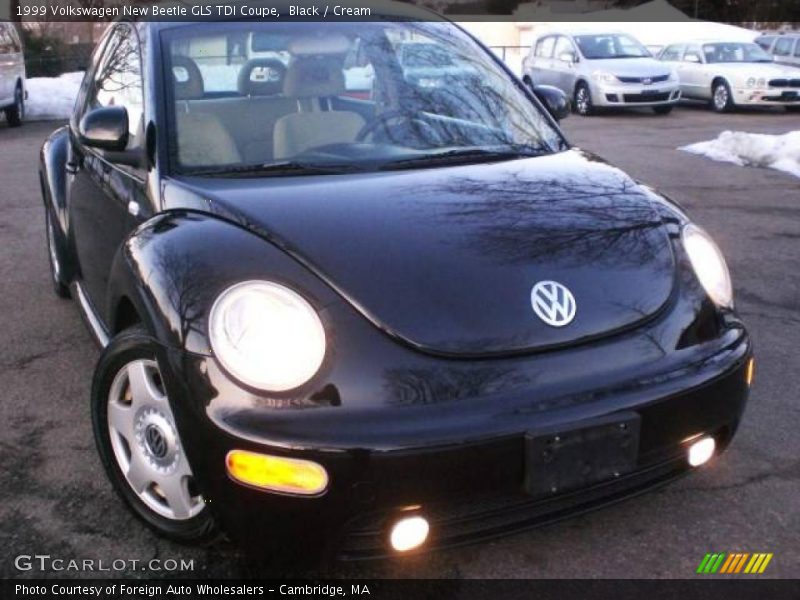 Black / Cream 1999 Volkswagen New Beetle GLS TDI Coupe