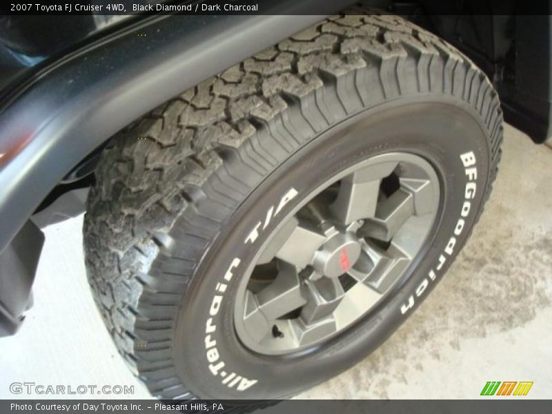 Black Diamond / Dark Charcoal 2007 Toyota FJ Cruiser 4WD