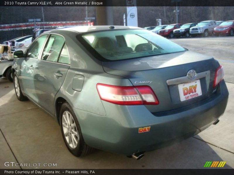Aloe Green Metallic / Bisque 2010 Toyota Camry XLE V6