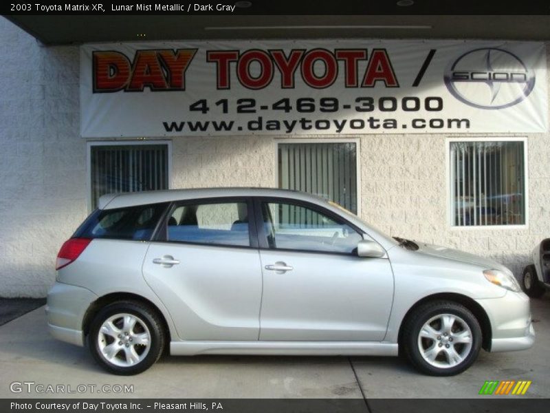 Lunar Mist Metallic / Dark Gray 2003 Toyota Matrix XR