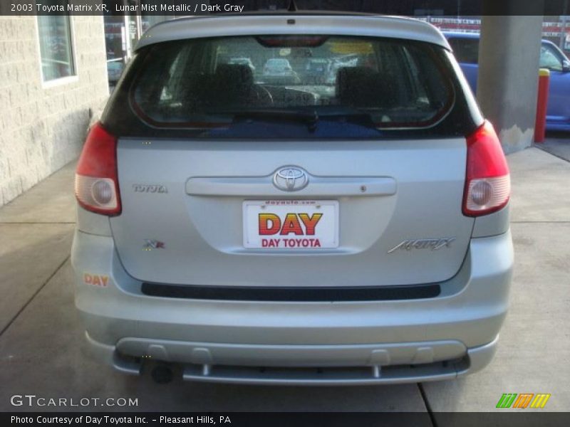 Lunar Mist Metallic / Dark Gray 2003 Toyota Matrix XR