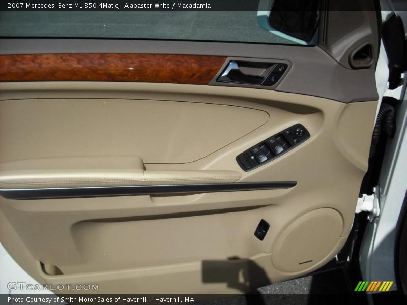 Alabaster White / Macadamia 2007 Mercedes-Benz ML 350 4Matic