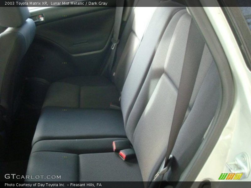Lunar Mist Metallic / Dark Gray 2003 Toyota Matrix XR