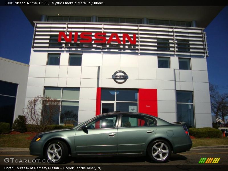 Mystic Emerald Metallic / Blond 2006 Nissan Altima 3.5 SE