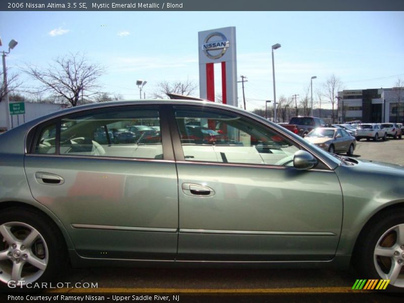 Mystic Emerald Metallic / Blond 2006 Nissan Altima 3.5 SE