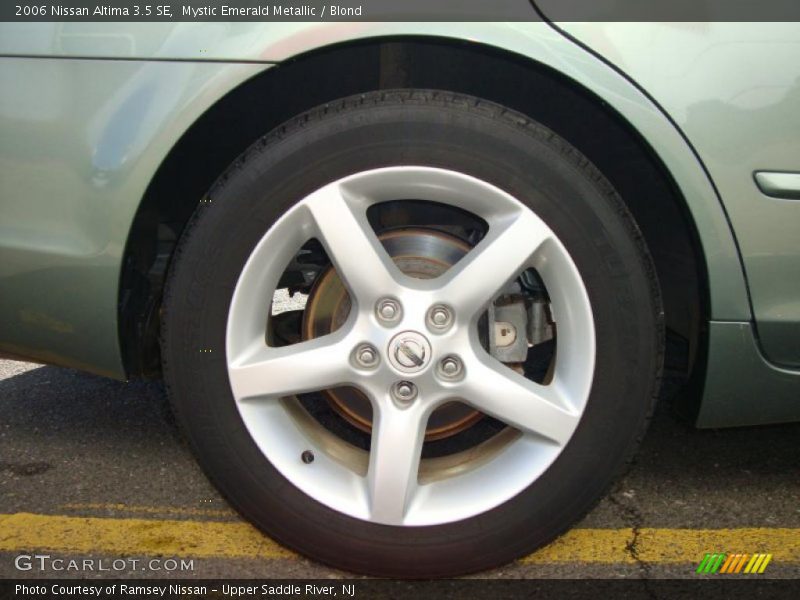 Mystic Emerald Metallic / Blond 2006 Nissan Altima 3.5 SE