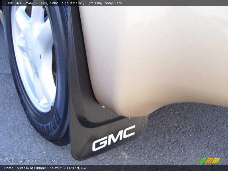 Sand Beige Metallic / Light Tan/Ebony Black 2006 GMC Envoy SLE 4x4