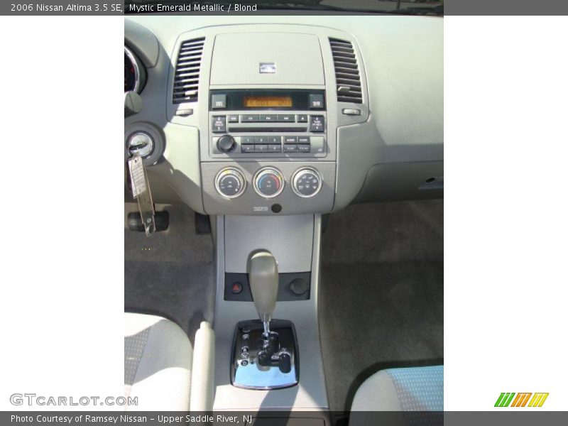 Mystic Emerald Metallic / Blond 2006 Nissan Altima 3.5 SE