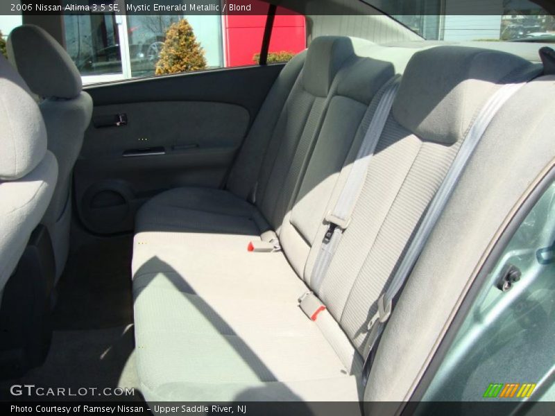 Mystic Emerald Metallic / Blond 2006 Nissan Altima 3.5 SE
