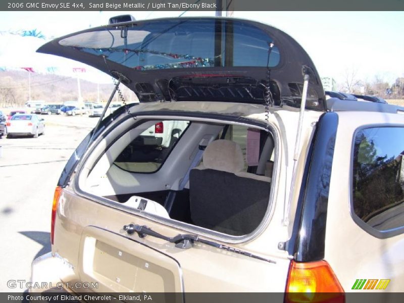 Sand Beige Metallic / Light Tan/Ebony Black 2006 GMC Envoy SLE 4x4