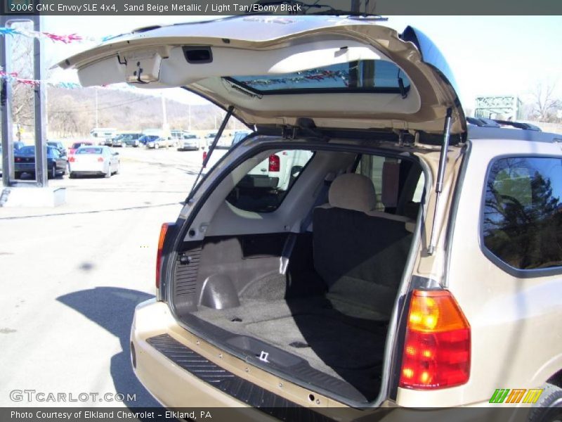 Sand Beige Metallic / Light Tan/Ebony Black 2006 GMC Envoy SLE 4x4