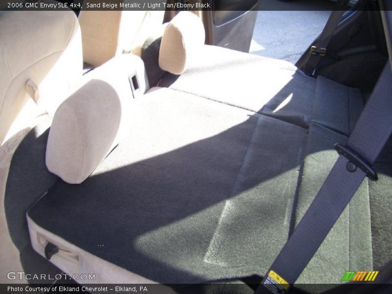 Sand Beige Metallic / Light Tan/Ebony Black 2006 GMC Envoy SLE 4x4